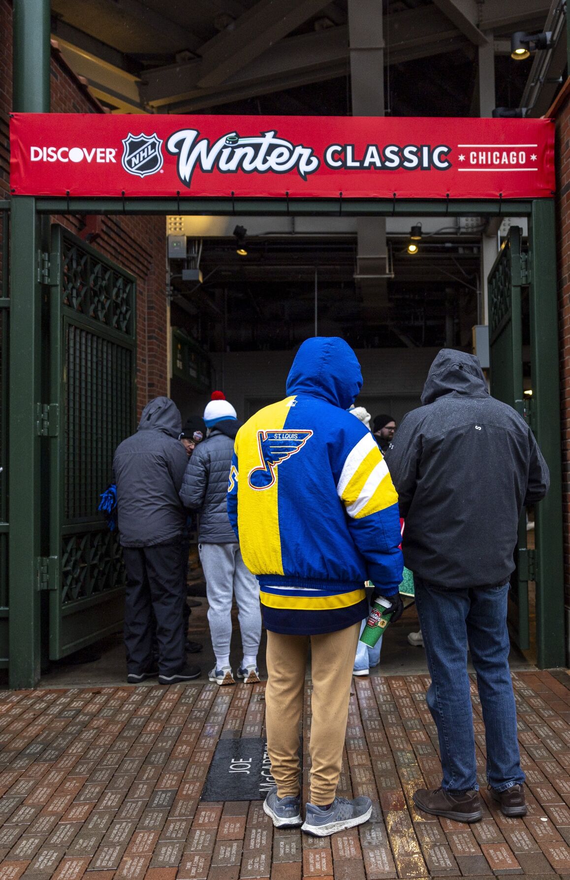 Fans get ready to cheer on Blues in the Winter Classic
